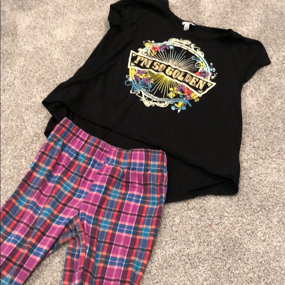 2 piece Descendants Outfit with shirt and pants